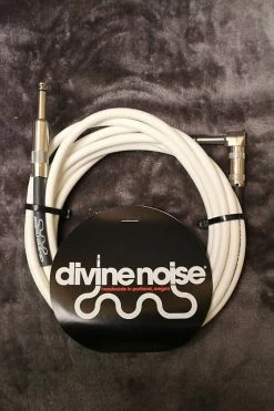 Empire Guitars Accessories Divine Noise 25ft Instrument Cable ST-RA (Straight-Right Angle) White *Free Shipping In The USA*