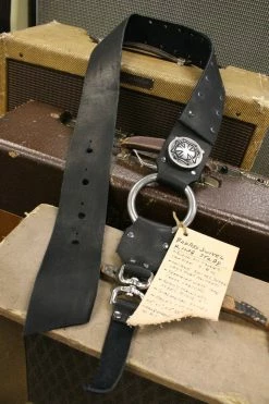 Empire Guitars Cheesecake Leather Badass Swivel Ring Guitar Strap