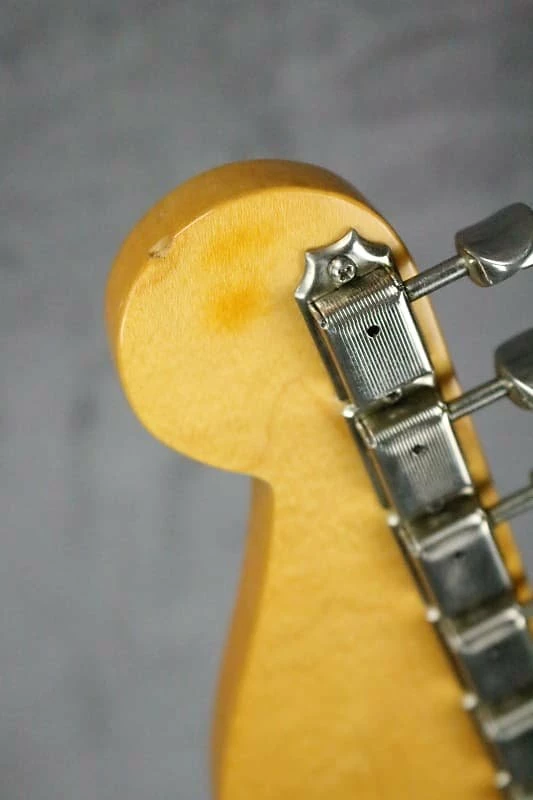 Promo ๐งจ Empire Guitars 1986 Fender AVRI '57 Stratocaster ๐ 6 Empire Guitars 1986 Fender AVRI '57 Stratocaster