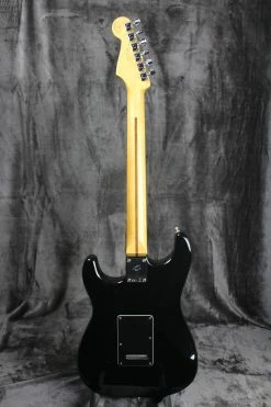 Electric 2018 Fender Player Stratocaster Limited Edition