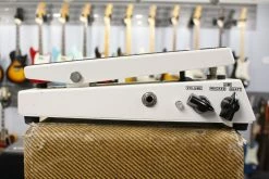 Best Pirce 👍 Fulltone Clyde Deluxe Wah White Used Effects 🥰 6 Fulltone Clyde Deluxe Wah White Used Effects