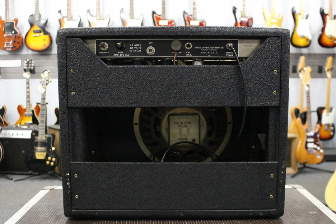 Promo 😉 Empire Guitars 1964 Fender Princeton Tuxedo 6G2 Amps ❤️ 2 Empire Guitars 1964 Fender Princeton Tuxedo 6G2 Amps