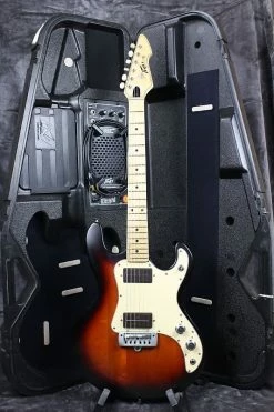 Empire Guitars 1981-83 Peavey T-15 With Amp Case