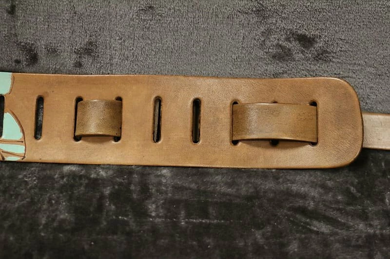 New ⭐ Empire Guitars Moxie And Oliver Rebecca Lace Guitar Strap *Free Shipping In The USA* Accessories 😍 3 Empire Guitars Moxie And Oliver Rebecca Lace Guitar Strap *Free Shipping In The USA* Accessories