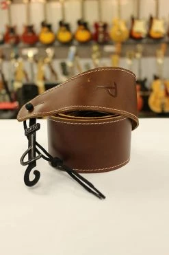 Empire Guitars Perri’s Leathers SP25-S Tan Baseball Leather Guitar Strap *Free Shipping In The USA* Accessories